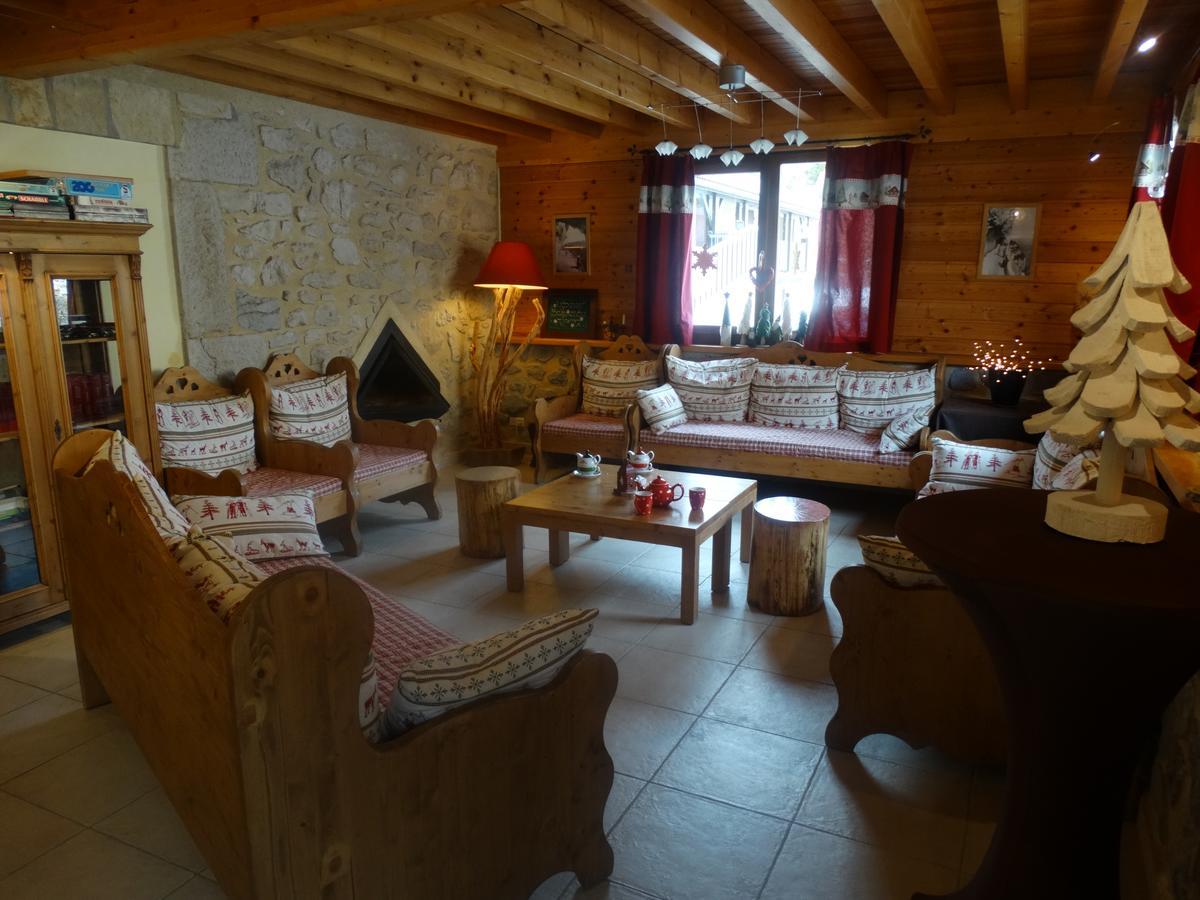 Du Col De La Machine Hotel