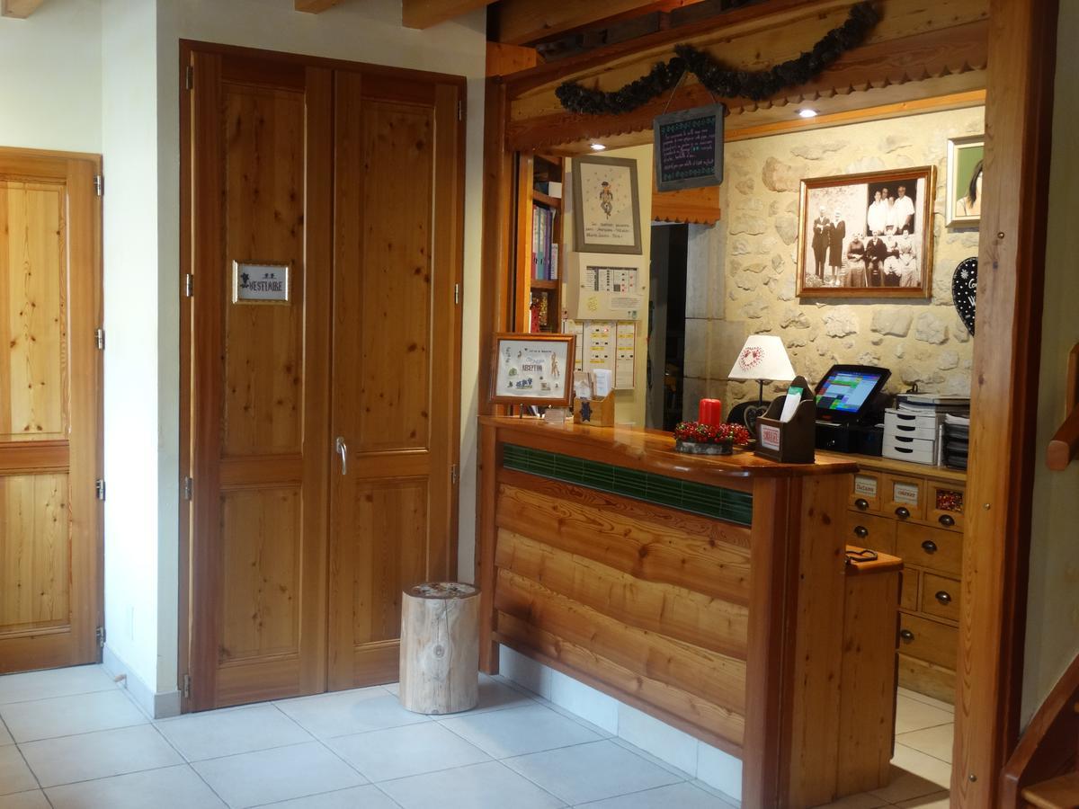Du Col De La Machine Hotel